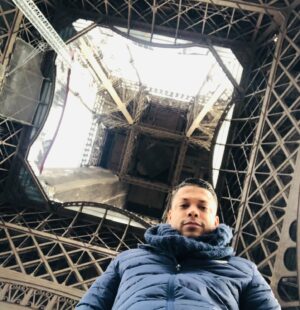 Fred Ferreira Instagram - Paris é Olímpica! Ô vontade de ir pra lá! Gostamos de repetir cidades, sim! Paris é uma delas! Já passamos por muitas aventuras incríveis aqui. De correr atrás de Pick Pocket a experimentar Scargot 🤮! E nos próximos 15 dias, bora admirar de longe a capital francesa com muito esporte!