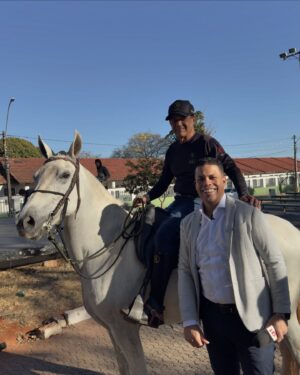 Fred Ferreira Instagram - Planaltina faz 165 anos. Parabéns! É uma Região histórica e cheia de religiosidade. É muito bom estar na cidade que me acolhe há mais de 20 anos. Tenho grandes amigos aqui. E nós ,do BDDF, ganhamos até um café da manhã especial de um casal super querido e sem preguiça, Vera e Everson Alarcão. Obrigado! Que Planaltina seja valorizada sempre porque o DF nasceu aqui. Esse foi mais um dia de BDDF em movimento. Até a próxima!