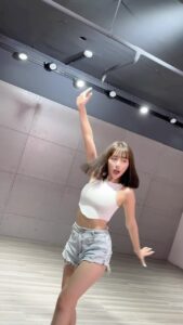 Actress Furby Chen HD Instagram Photos and Wallpapers August 2024
