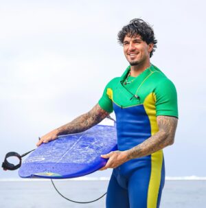 Gabriel Medina Instagram - Day 1 of training ll 🇧🇷 

📷: @willlucass l @cbsurfoficial  l @timebrasil