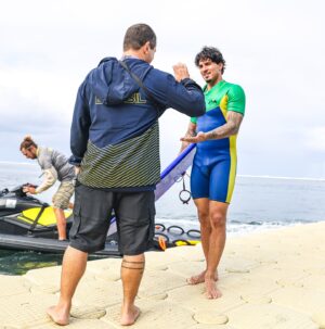 Gabriel Medina Instagram - Day 1 of training ll 🇧🇷 

📷: @willlucass l @cbsurfoficial  l @timebrasil