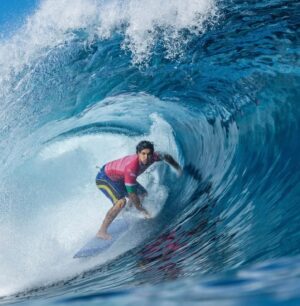Gabriel Medina Instagram - Acabaram as olimpíadas. Que experiência incrível! 
Obrigado 🇧🇷 pela torcida e carinho de sempre. 
🥉🏄🏻‍♂️☝🏼
Ate 2028 🇺🇸… 

Thats a wrap for the olympics. 
One of the best moments of my life. ❤️🙏🏻🏄🏻‍♂️🥉