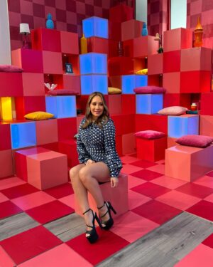 Gabriela Carrillo Instagram - Amigos hoy es la presentación a prensa de @elangeldeauroraof @royrojasproductor no sé lo pueden perder por YouTube, Facebook y tiktok de @canalestrellas