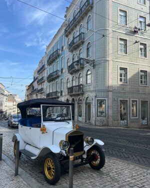 Gabriela Fadel Instagram - O importante mesmo é que sobrevivemos a Lisboa