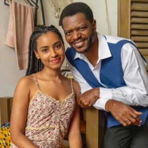 Gabz Instagram - Gabz e Bukassa Kabengele voltam a contracenar na sua próxima novela das 9! ❤️ Depois de viverem pai e filha em ‘Amor Perfeito’, Gabz interpretará Viola, uma mulher humilde e obstinada, que será criada por Marcel, personagem de Bukassa, em uma comunidade do Rio de Janeiro, depois de ser abanadonada pela mãe. #ManiaDeVocê estreia no segundo semestre, aqui na minha telinha! ✨