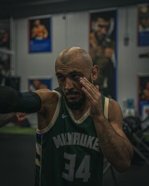 Gadzhimurad Khiramagomedov Instagram - Дорогу осилит идущий
—————————————————-
#mma #бой #БудуБитьБудуБороться👊 #fighter #sport #live #boxing