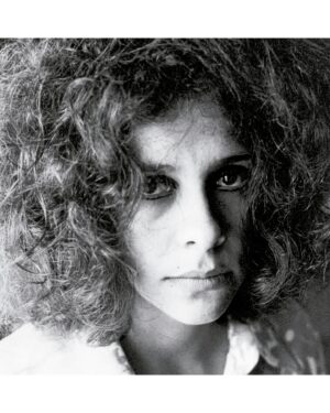 Gal Costa Instagram - 📸 Fotografar é a arte de capturar momentos que atravessam o tempo. Cada clique é um convite para reviver memórias. 🥹#DiaMundialdaFotografia

📓Fotos: Fotobiografia Gal Costa, por @beieditora
📷Créditos:
1 Cynira Arruda
2 Agilson Gavioli 
3 Jorge Bodansky
4 Marco Antônio Cavalcanti
5 Autor desconhecido 
6, 10 Arquivo Nacional / Correio da Manhã
7 Arquivo Agência O Globo
8 Bob Wolfenson @bobwolfenson 
9 Thereza Eugênia @therezaeugenia 

#DiaMundialDaFotografia #GalCosta #EquipeGal