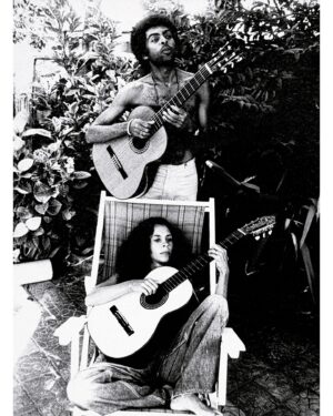 Gal Costa Instagram - 📸 Fotografar é a arte de capturar momentos que atravessam o tempo. Cada clique é um convite para reviver memórias. 🥹#DiaMundialdaFotografia

📓Fotos: Fotobiografia Gal Costa, por @beieditora
📷Créditos:
1 Cynira Arruda
2 Agilson Gavioli 
3 Jorge Bodansky
4 Marco Antônio Cavalcanti
5 Autor desconhecido 
6, 10 Arquivo Nacional / Correio da Manhã
7 Arquivo Agência O Globo
8 Bob Wolfenson @bobwolfenson 
9 Thereza Eugênia @therezaeugenia 

#DiaMundialDaFotografia #GalCosta #EquipeGal