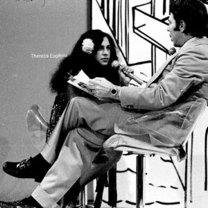 Gal Costa Instagram - 🤍 Hoje nos despedimos de um dos maiores ícones da televisão brasileira, Silvio Santos. Um comunicador que marcou gerações com seu carisma e talento incomparáveis.

Nossas sentimentos direcionados à família, amigos, fãs e a todos os admiradores. Descanse em paz. 🙏

Foto: @therezaeugenia

#SilvioSantos #GalCosta #EquipeGal