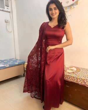 Garima Parihar Instagram - ❤️

.
.
.
#ootd #instaday #instadaily #photooftheday #picoftheday #instagood #instagram #instafashion