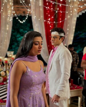 Garvita Sadhwani Instagram - When destiny brings you together again ✨ 

Keep watching #yrkkh on @starplus everyday at 9:30PM 🧿

@directorskutproduction 🧿♥️🙏
.
.
.
#yrkkh #instamood