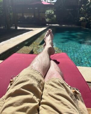 Gary Numan Instagram - This is me first thing this morning, thinking it’s not that hot, the sun is mostly hiding behind the clouds, I won’t be sitting here for long, so no need for sunscreen. It is now night time, I look like a lobster and my skin feels like it’s hotter than the sun. Which all goes to prove that I’m an Englishman on holiday, because that’s we do. I’m an idiot.