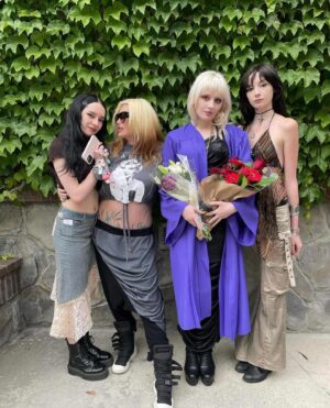 Gary Numan Instagram - Gemma flew back to Los Angeles on Wednesday evening, went to Persia’s Graduation ceremony Friday morning, flew back out of LA a few hours later and arrived safely back with me just before our London Roundhouse show last night. Good effort 💝💝