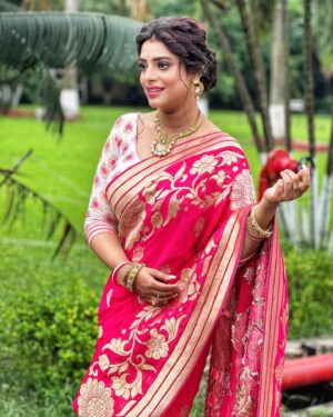 Geetashree Roy Instagram - Jotsna From Subho Bibaho… Thank you for so much love ..❤️❤️

PC Sohini Di
