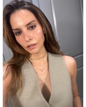 Génesis Rodríguez Instagram - The category is Formal western.