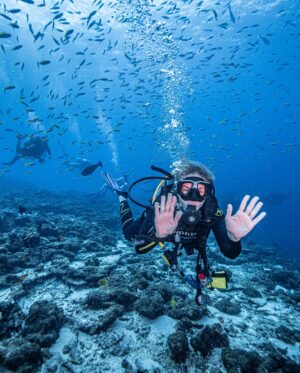 Genoveva Casanova Instagram - Forever in my heart ❤️ 
🌊🐠🐋🐢🦀🐬 

📸 by @danielillescas & @rafafdezjr

#vidamarina #buceo #vacaciones #amigos