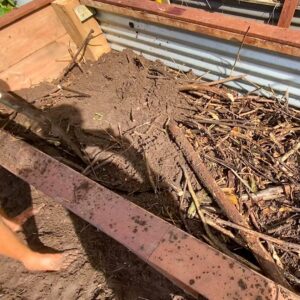 Geoff Lawton Instagram - With the help of Mario and Fabio, Geoff is in the kitchen garden, creating a new raised garden bed using recycled materials. After heavy rains saturated our contour beds, Geoff opted for this practical solution. He started by placing logs and sticks at the bottom for drainage, then added rich soil, compost, and mulch, and finished with seedlings. 

#permaculture #diacoverpermaculture #raisedgardenbeds #organicgardening #gardening #recycling #sustainability #DIY #greenthumb #backyardgardening