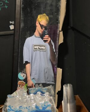 George Clanton Instagram - Otw to Louisville right now
A little bit after getting there im going to be playing a show
Don’t miss it. You will regret
It is easy to go to it 
https://www.thewhirlingtiger.com/event/george-clanton-w-full-body-2/the-whirling-tiger/