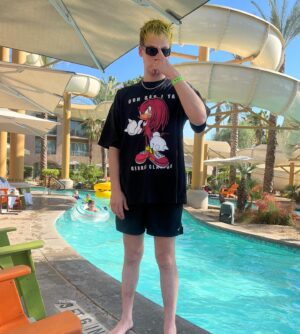 George Clanton Instagram - Day off at the beach (desert)
Doctors orders