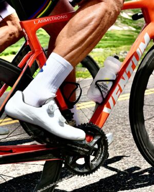 George Hincapie Instagram - Riding together. Riding for @themagnuswhite.

(📸: @lizkreutz)