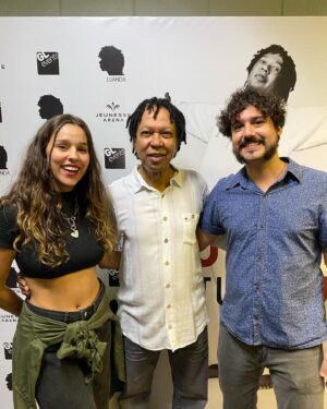 George Sauma Instagram - Uma noite inesquecível com meu amor @thatilopes ao som do maior, @djavanoficial ! Isso pra mim é viver! ❤️

Obrigado demais @eva_atocha e @lizycarneiro ❤️