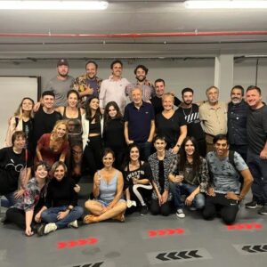 Gerardo Chendo Instagram - "Parque Lezama" 1000 funciones! ✨
.
Integrar este equipazo, con el que salimos a jugar al parque, cada noche, con @elpoliteama repleto de un público vivo, es más que hermoso. ❤️
.
Sumate a la "Party Lezama", te vas a emocionar de risa.
Te esperamos.
.
#LuisBrandoni
@eduardoblancook
@veropelaccini
@gabigallicchio_
@cumesanz
@gallomart
@chendo.gerardo
Dirección: @campanellajuanjose