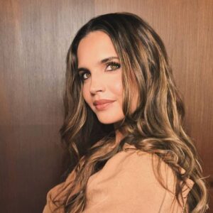 Germán Paoloski Instagram - Feliz cumple amor de mi vida! @sabrinagarciarena hermosa, talentosa, inteligente, amiga, madre y gran compañera de vida, son sólo algunas de las muchas cosas que podría decir de vos pero no me alcanzarian las palabras para describirte como lo merecés...Gracias por estos años de Amor y amistad, gracias por estos tres hijos hermosos y esta familia que armamos y seguí disfrutando la vida como lo haces! Una vuelta más al Sol y otro año más juntos! #felicidades#amor#familia