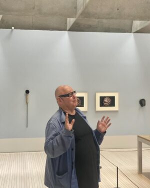 Gert Wingårdh Instagram - Tack ni alla som kom igår!

Fem fullsata visningar av L 

Otroligt intresse för Arkitektur och Konst!

 Vilken publik ni var! 

Alla åldrar, flera dialekter och makalöst frågvisst!

Tack!!!!
❤️