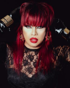 Gigi Era Instagram - BOOOOOGSH ❤️😎🖤

Photo: @nealalday 
Designer: @etalaustralia 
Model: @suarie.rodrigo 
Hair: @humanhairwigsbydave 

#humanhairwigs #etalaustralia #trenchcoat #phoyography #editorial #melbournedesign #dragraceph #fitnees #modellife #redhairdontcare