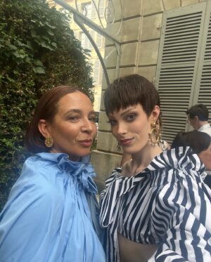 Gigi Goode Instagram - And then there was @patou 🖤🤍🖤🤍🖤
Thank you to the team and @guillaumemarcdamienhenry for always taking such good care of me. Such a beautiful show