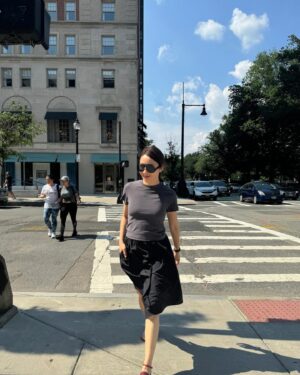 Gigi Lai Instagram - In #boston ✨Thank you to my girls for taking these lovely pictures of me 😉

#familytrip2024 #fun #vacations #summervibes #travel #family #love