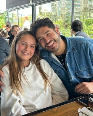 Gino Costa Instagram - La guagua de la familia ya tiene 13 años 🩵🩵 feliz cumple mi Lu 🥰 amo tu felicidad, tu ternura, tu humor y por ser libremente tú 🙌