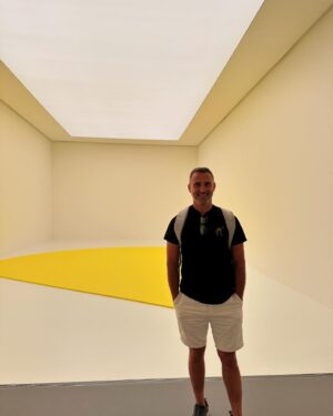 Giorgos Kapoutzidis Instagram - Yellow Curve, Ellsworth Kelly #jaune #yellow #paris