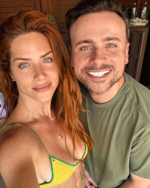 Giovanna Ewbank Instagram - Ontem foi assim e nós amamos muito!!! ✨
Dá pra sentir pelas fotos não dá???