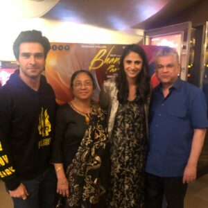 Girish Kumar Instagram - #Bhangrapaale release in cinemas today. Please go watch it. 
Big Day today for you @snehataurani. I can see all the hard work, blood and sweat you have given to the film. 
Wish the team the very best. 
God Speed!!!