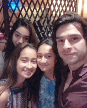 Girish Kumar Instagram - With my girls 💓