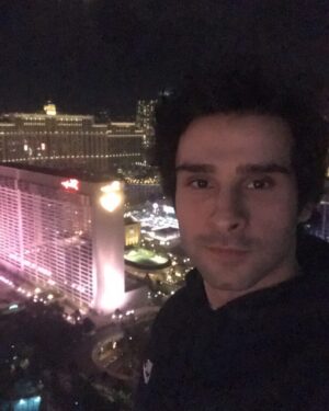 Girish Kumar Instagram - What a view. Up at the top of the high roller in Las Vegas 
#Holiday #view #vacation