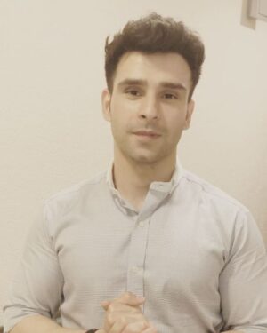 Girish Kumar Instagram - Eid Mubarak! 💐💐💐