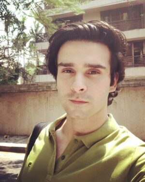 Girish Kumar Instagram - ☀️