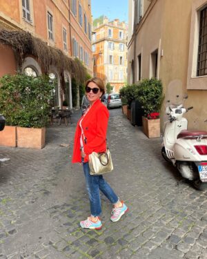 Gisa Zach Instagram - CIAO…., 😎☀️🌺

#rom #italia #blessed #thankful #dayslikethis #inlovewithyou #sundaymood☀️ #citytrip