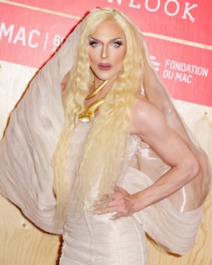 Gisèle Lullaby Instagram - One night at the @printempsmac Thank you @lakuach for this beautiful creation🥰
And , @bertexertier I can always rely on you to take the best shots.📸

💅: @funeralfacenails 
💇‍♀️: @hugocoiffeurmtl 
👗: @lakuach 
📸: @bertexertier 

#bal #drag #dragqueen #fashion #cdr #rpdr