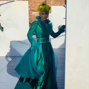 Gisèle Lullaby Instagram - I’m grateful to @maisonperrierca and @ddmg_pr 🫶for trusting me to host the launch of the new Perrier flavor🍋‍🟩🍍

Fantastic event ! Beautiful people!🥰

📸: @behindcreation 

#mtlmoments #event #maisonperrier #perrier #drag #dragqueen #myl #montreal