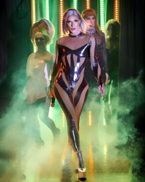 Gisèle Lullaby Instagram - ✨⚡️Like lightning in the sky, tonight I’m feeling electric⚡️✨

📸: @martinepoulinpro 

#drag #dragqueen #photo #photooftheday #cdr #rpdr #show