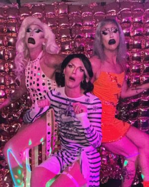 Gisèle Lullaby Instagram - Enjoying our shift at the silly goose factory !! 🪿✨Thank you @houseoftarg and our amazing audience last night 💖✨

House of Glittershaker has a new friend ! We love @gisele_lullaby 😍

Catch us together at @cabaretmado in Montreal for FULL GISELE show Tuesday July 9 ! 

Photos by @realericlee 
#houseoftarg #glittershakerevents #canadiandrag #dragqueens