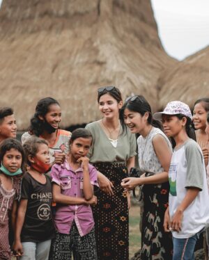 Gita Virga Instagram - Another journey for ancient culture.
Ratenggaro🤍