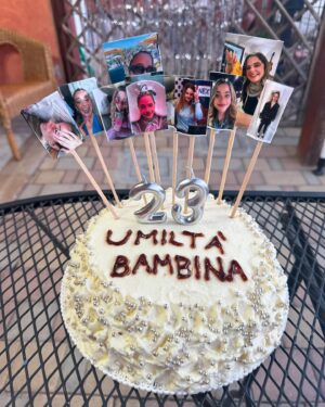 Glenda Resta Instagram - Almeno al compleanno… il post lo metto!😂 tanti auguri a me🥹💖🫧✨