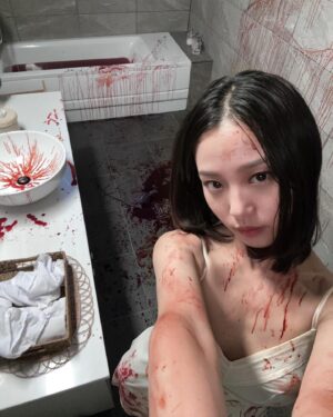 Go Min-si Instagram - 