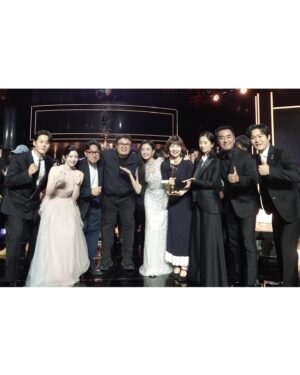 Go Youn-jung Instagram - 🥳🏆💗