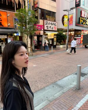 Go Youn-jung Instagram - 🦆💙