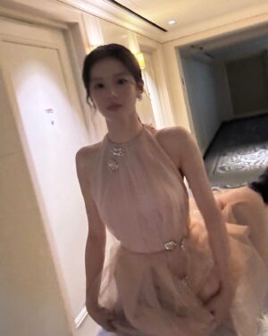 Go Youn-jung Instagram - 🥳🏆💗